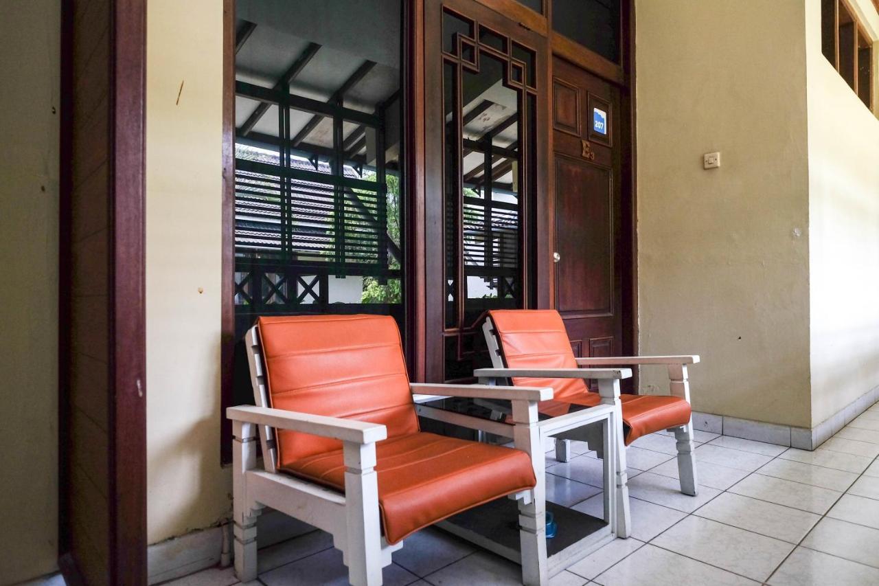 Urbanview Hotel Syariah Wisnugraha By Reddoorz Γιογκιακάρτα Εξωτερικό φωτογραφία