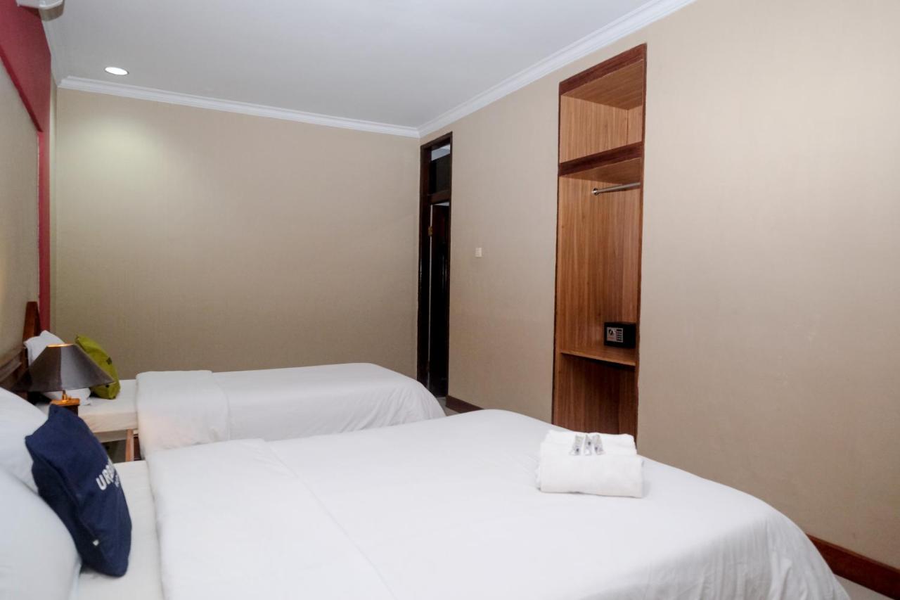 Urbanview Hotel Syariah Wisnugraha By Reddoorz Γιογκιακάρτα Εξωτερικό φωτογραφία